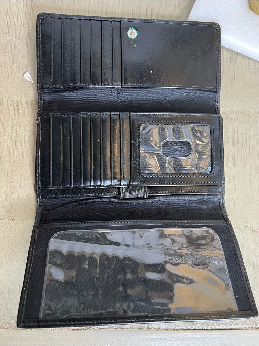 Fossil Black Stitched Leather Wallet - Picture 3 of 4